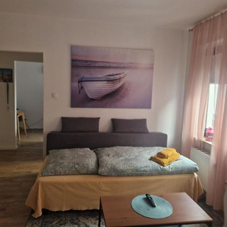 Privates, Gemuetliches Appartement Neuss Esterno foto