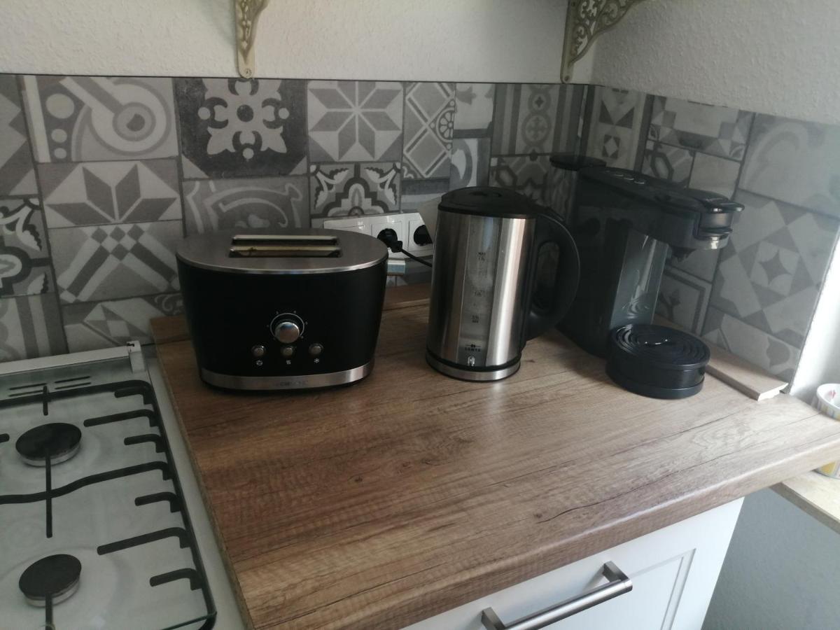 Privates, Gemuetliches Appartement Neuss Esterno foto