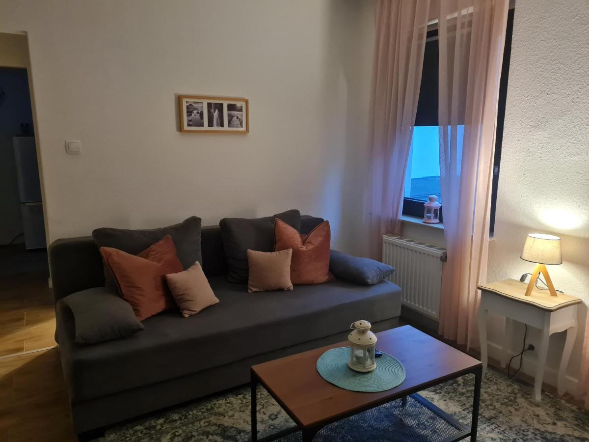 Privates, Gemuetliches Appartement Neuss Esterno foto